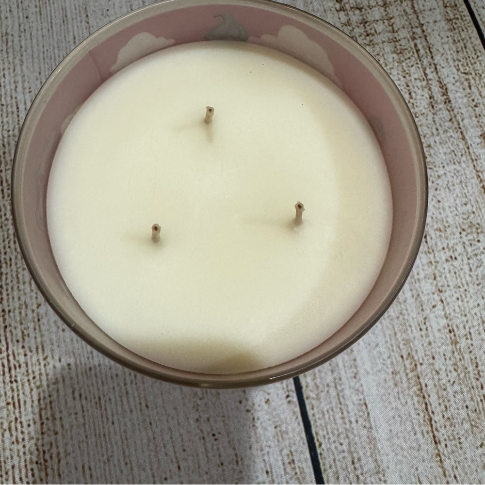 NWT Bath & Body Works Pink and Blue Sugar Cone Crunch Candle 3 Wick BBW - Picture 6 of 7